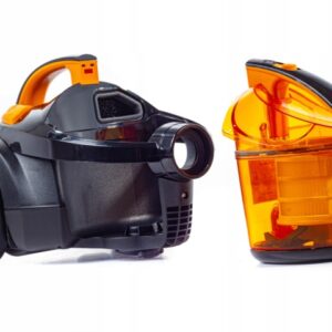 odkurzacz cyklonowy Riwall RV-01 z turboszczotką